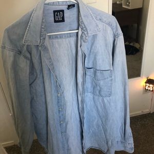 Vintage Gap lightwash oversized jean shirt